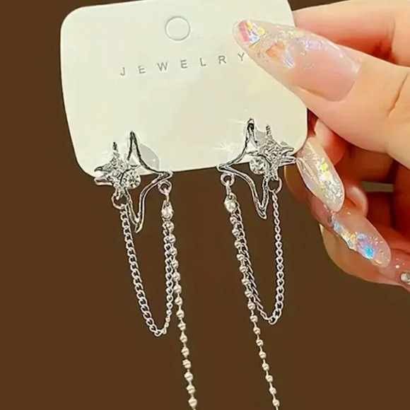 Women's Girls Star Tassle Dangle Silver Earrings - Picture 1 of 6